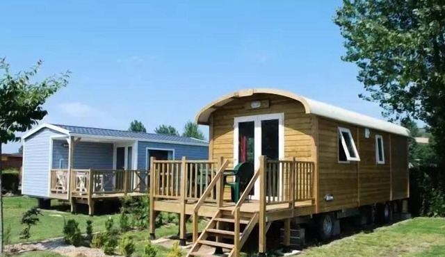 Roulotte 3 Pièces 4 Personnes