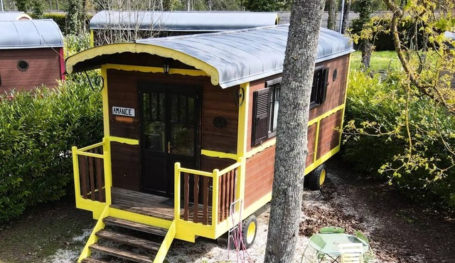 Roulotte-gîte 5 persons