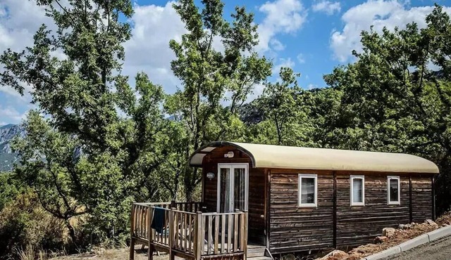 Roulotte with nature view - 20,40m² - 2 bedrooms (2 adults + 2 children -12 YEARS) sleeps 4