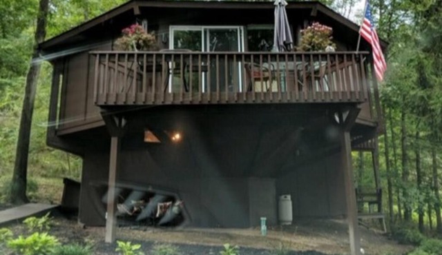 Round Cabin - 5 Min to Bedford PA - Deck - Hike- Golf