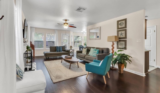 Round Rock/Austin Suburb Home