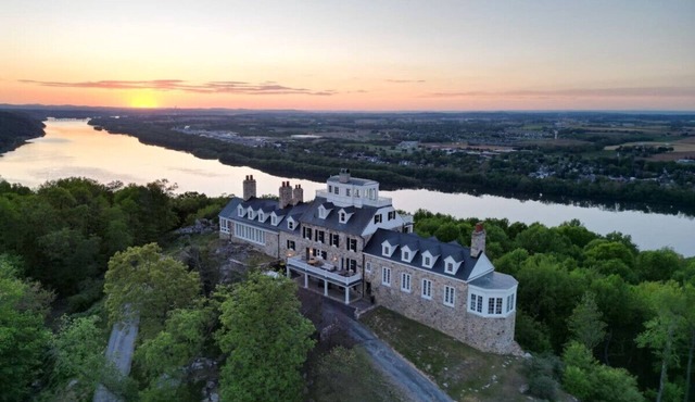 Roundtop Mansion Breathtaking View indoor Pool
