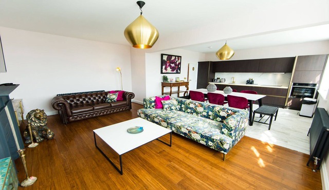 Rounton Villa by Maison Parfaite