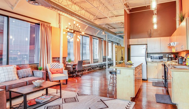 Route 66 View: Penthouse in Dtwn Albuquerque!