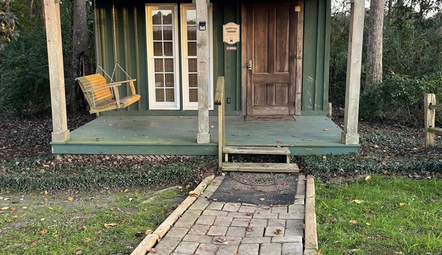 Row Cottages Mossy Oak Cottage