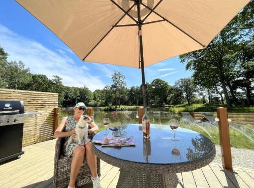 Rowan Boutique Lodge for couples with a dog