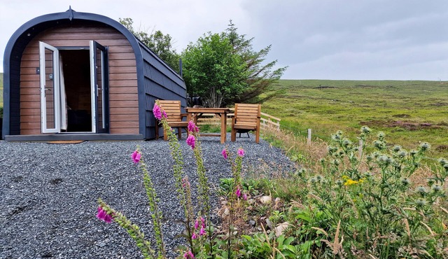 Rowan Gorgeous Glamping Hideaway
