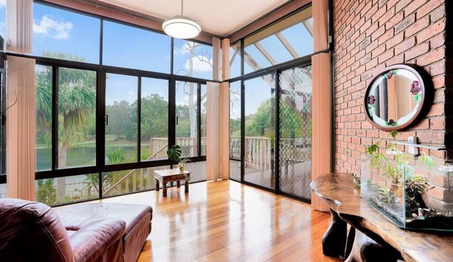 Rowville 3BR family Lakeside Retreat