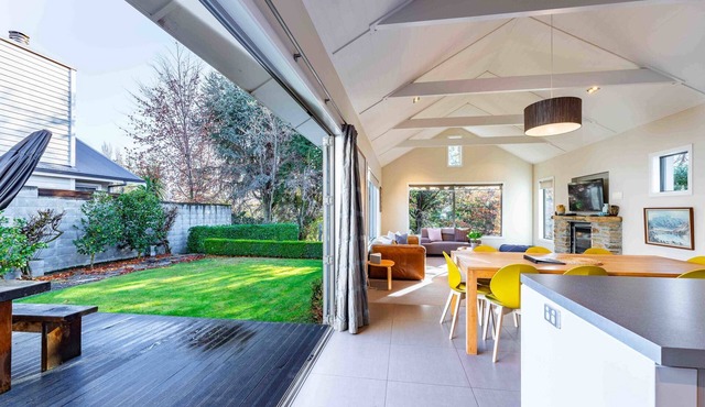 Roy's Bay Luxury Accommodation