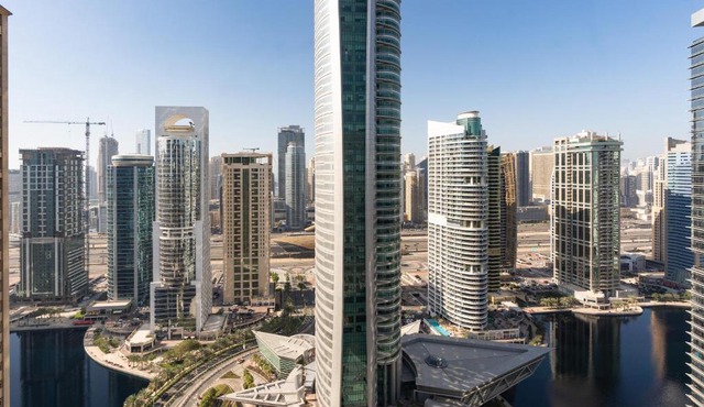 Royal Club By RVHR, Bonnington Residential Tower - JLT