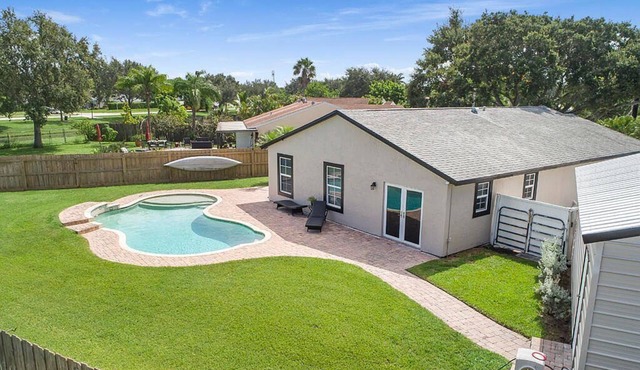 Royal Equestrian Haven Luxury Paradise Escape