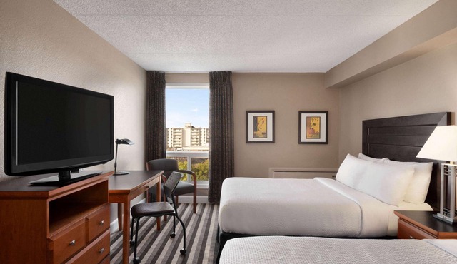 Royal Hotel Regina, Trademark Collection by Wyndham