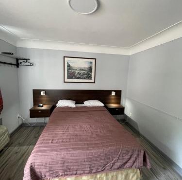 Royal Inn