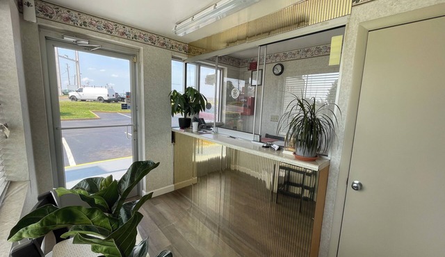 Royal Inn Motel