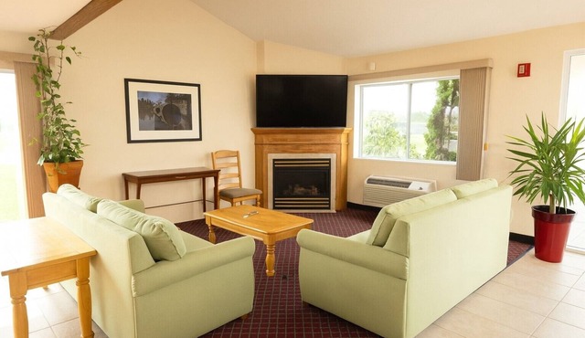 Royal Inn & Suites