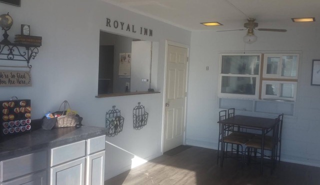 Royal Inn