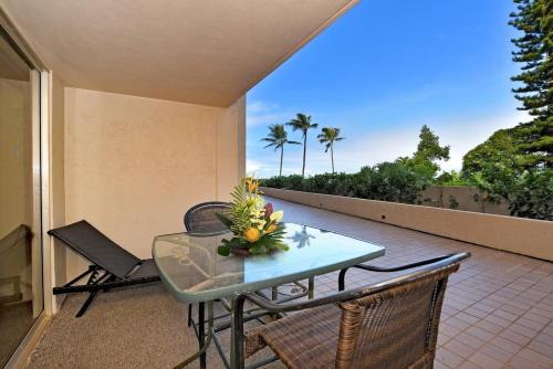 Royal Kahana 104 · RK104 West Maui Studio at BeachFront Resort w