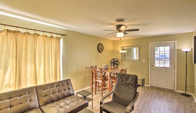 Royal Oak Hideaway: 15 Mi to Downtown Detroit!
