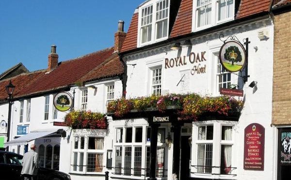 Royal Oak Hotel