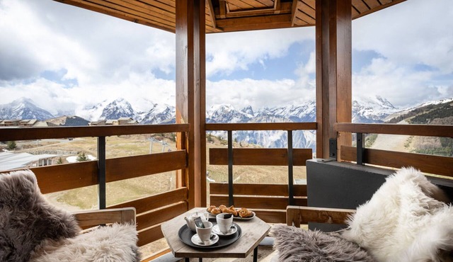 Royal Ours Blanc Boutique Hôtel & Spa