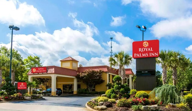 Royal Palms Inn
