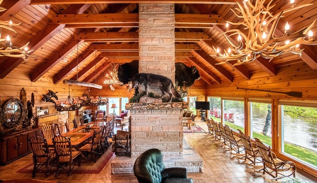 🦌 Royal Stag Lodge – Au Sable Riverfront | Near Garland, Grayling | Game Room | Pet-Friendly