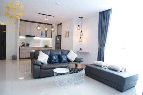 Royal Suites 2BR - Formosa Residence