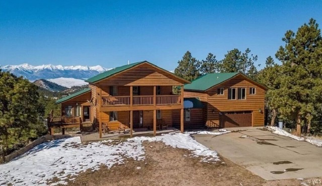 'Royal View Lodge': Breathtaking Sangre views and star lit night skies await you