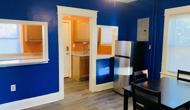 Royalty Homes - College Style 3 bedroom Apartment