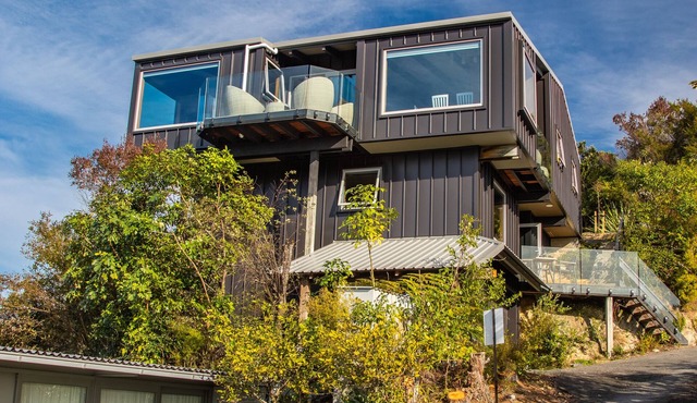 Roydons – Kaiteriteri Upstairs Holiday Unit