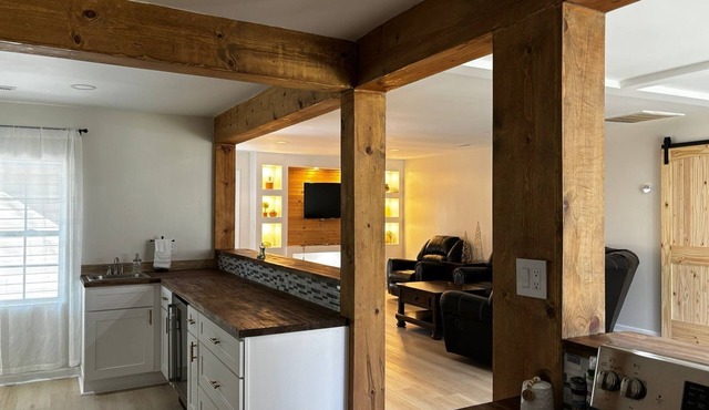 Roy’s Farm in Chatsworth