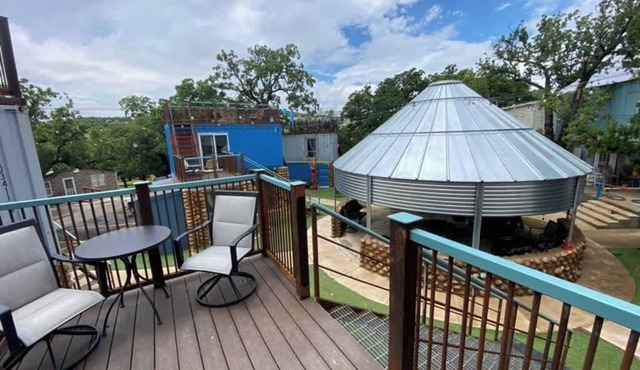 RR Medicine Park Tiny House Slp 4 1BR/1BA - 1 bed