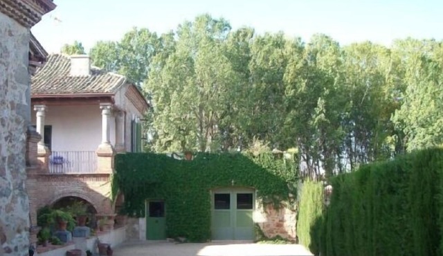 Rural house (full rental) Palacio de Hoyuelos for 8 people