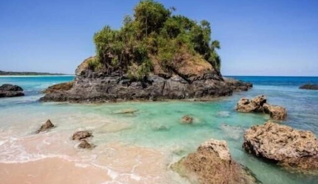 Rua Beach Resort Sumba