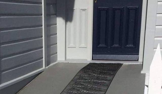 Ruapehu's simple but splendid OWHANGO OLD POST OFFICE's 1-4 Bdr East-Wing