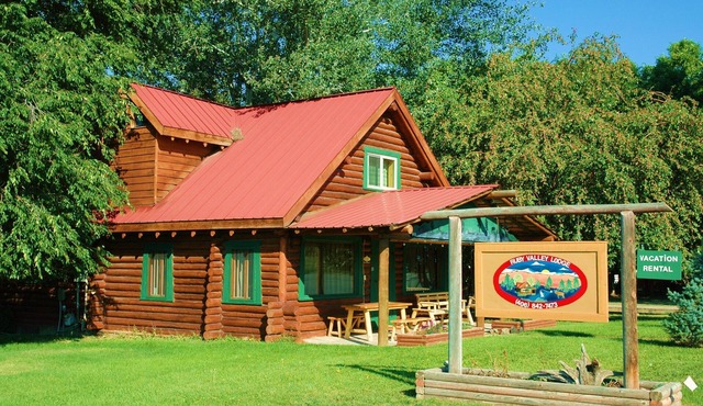 Ruby Valley Lodge; Log Lodge nestled near Downtown Sheridan Montana
