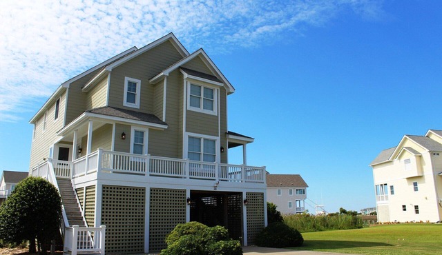 Rudder Village 14 - Gorgeous Canal-Front Home in Pirate's Cove