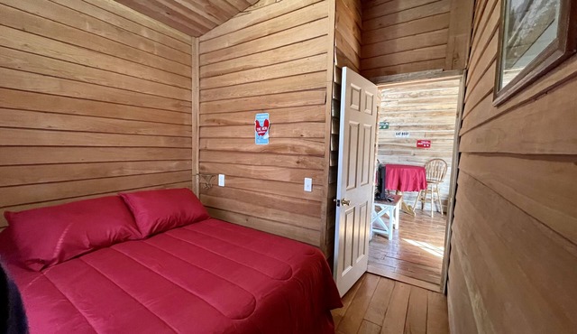 Rudy’s roost Rental Cabin - near Back of the Dragon Route 16