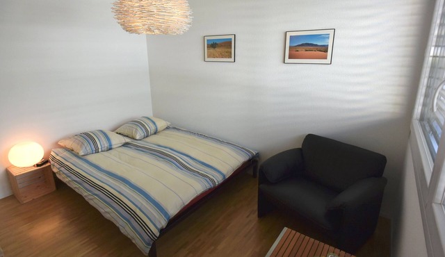 Ruhiges Zimmer Nähe Zentrum und Busstation