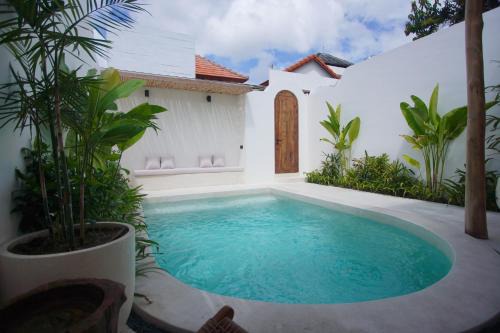 Rumah Mana Villa