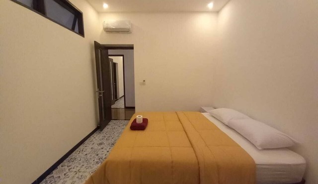 Rumah WJ Room and Suites