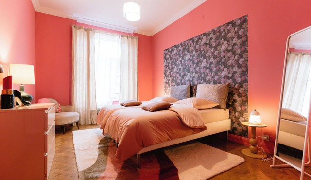 Rumi : 90m2 - 4Beds - Elevator - Quartier Impérial - Gare - Centre-Ville