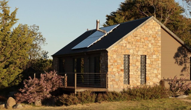 Runway View Cottage at Touchdown Cottages