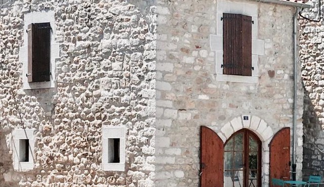 Ruoms Petite Maison 3* centre-village