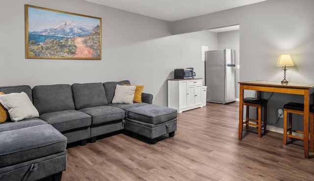 Ruppside Retreat I Cozy 2BR I 15m to RRG I Wi-Fi