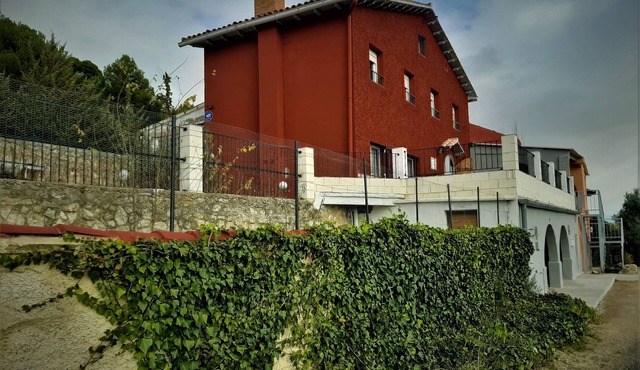 Rural house "GARNACHA DE BORJA" suitable for families and pets
