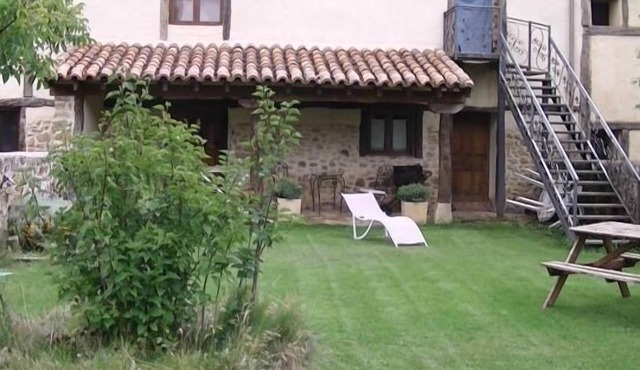 Rural apartment La Panera de la Tila for 2 people