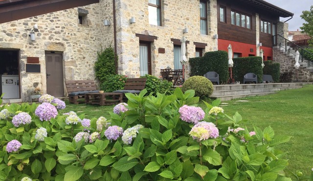 Rural apartment El Hospital de Villahormes for 4 people