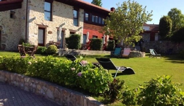 Rural apartment El Hospital de Villahormes for 4 people