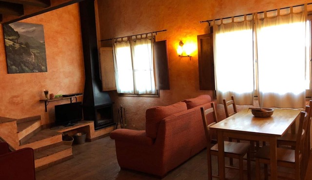 Rural apartment L'Alzina for 2 people